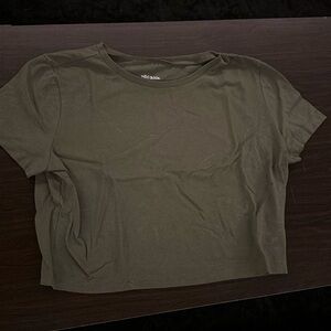 Wild Fable. Teen XL green crop top